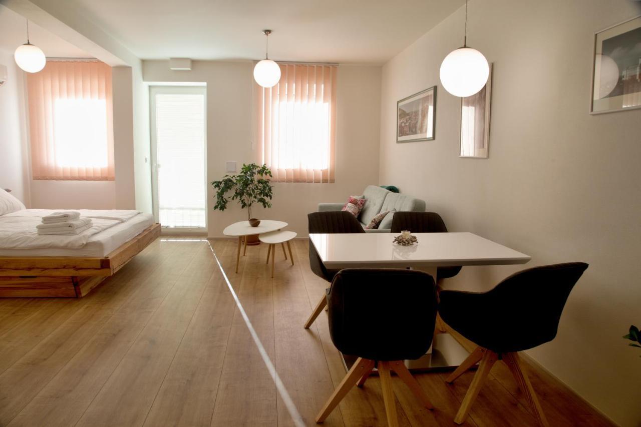 Mikulov Apartments - Apartmán Radka Esterno foto